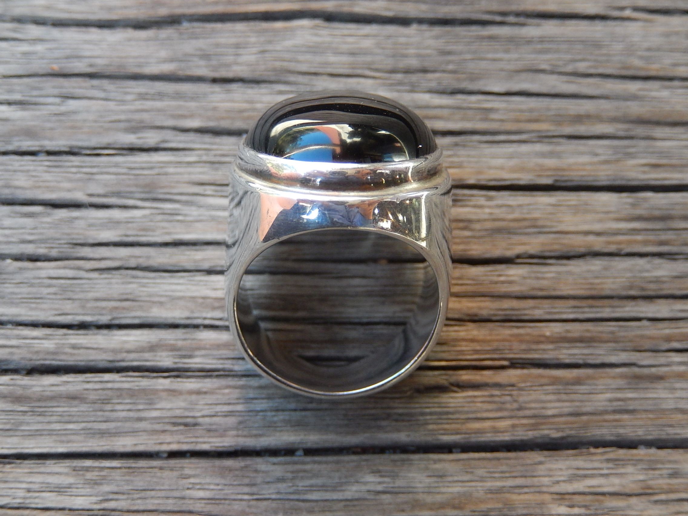 Black Glass Ring in Sterling Silver - Image 3