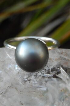 Pearl Ring in Sterling Silver