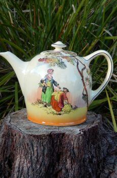 Royal Doulton "The Gleaners" Teapot c.1940