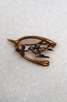 Ruby and Seed Pearl in 9ct