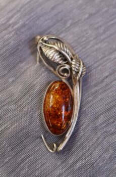 Amber Brooch in Sterling Silver
