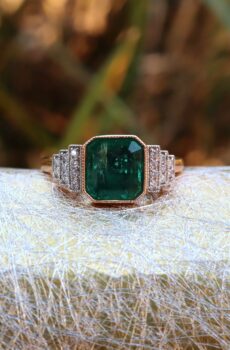 Emerald and Diamond Ring in 18ct Rose Gold