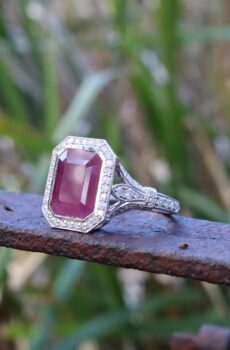 Ruby and Diamond Ring in 14ct White Gold