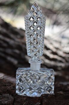 Crystal Scent Perfume Bottle